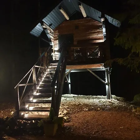 Feriegård Luomajaerven Hevoskievari Karhoinen