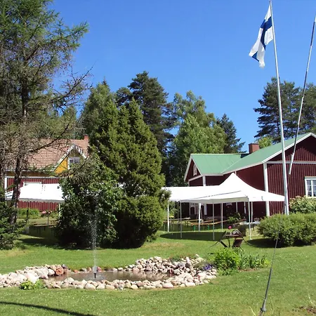 Farma Luomajaerven Hevoskievari Karhoinen