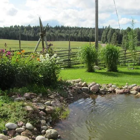 Feriegård Luomajaerven Hevoskievari *