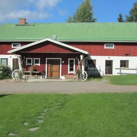 Feriegård Luomajaerven Hevoskievari *